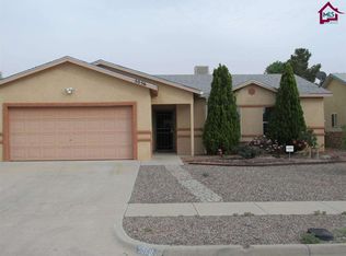 5056 Emerald St, Las Cruces, NM 88012