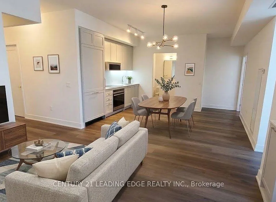 250 Lawrence Ave W #PH-901