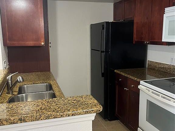 4th image of 5132 Conroy Rd Unit 938