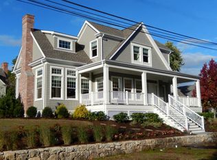 6 Meadow Marsh Ln, Old Greenwich, CT 06870