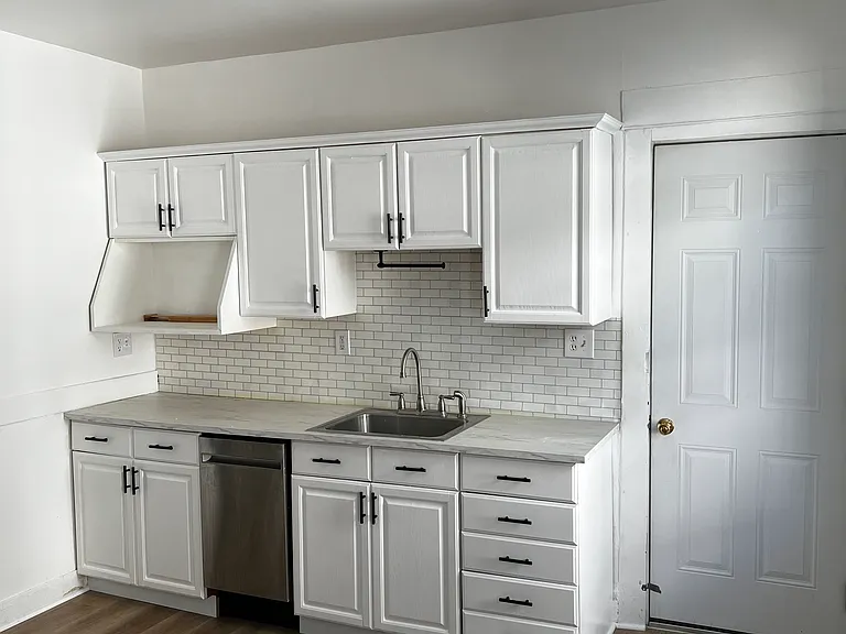 229 Blohm St #2 — Photo 8