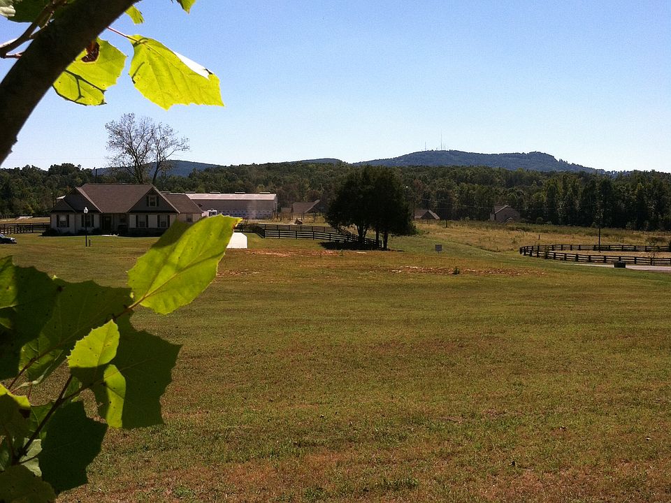 Enjoy a Paris Mountain view
