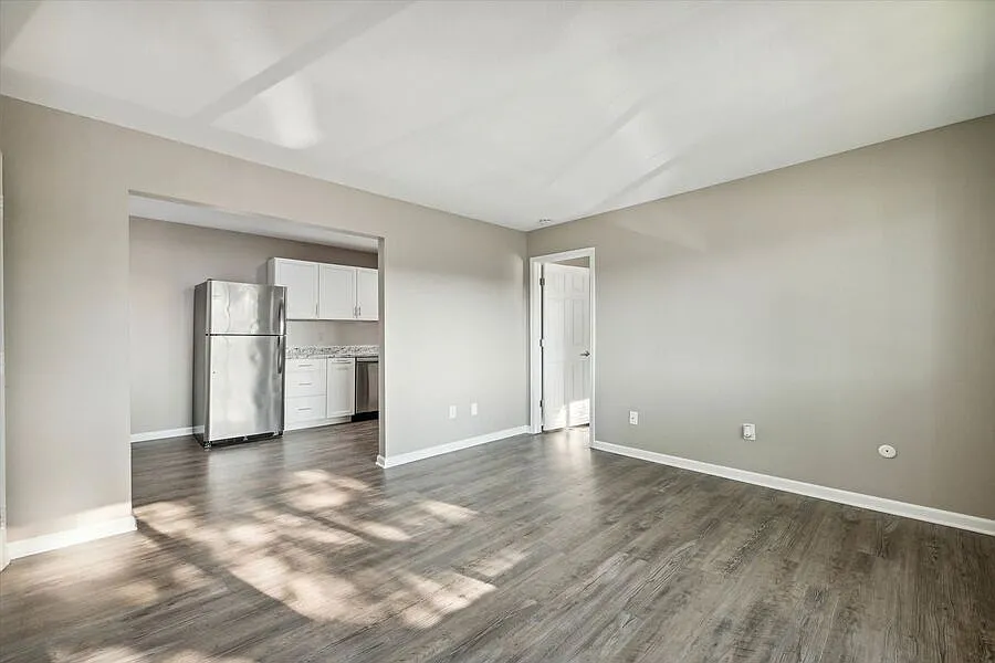 4060 Royer Rd- 33 — Photo 1