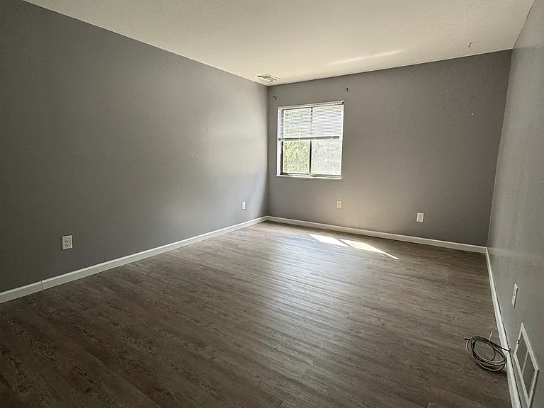310 Abbeyville Rd #C — Photo 17