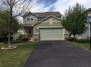1792 Fescue Ct, Shakopee, MN 55379