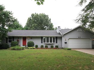 917 Eldridge Dr, Kalamazoo, MI