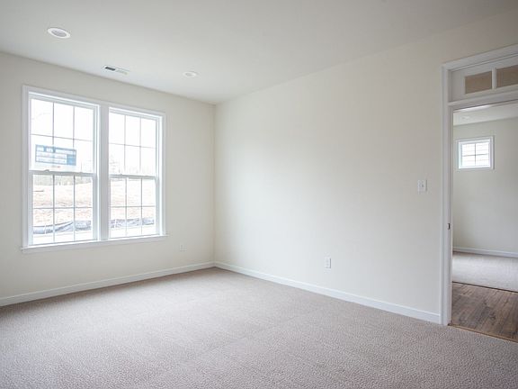 6610 Southwalk Heights-0002