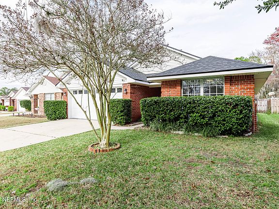 2nd image of 7421 CLIFF COTTAGE Drive