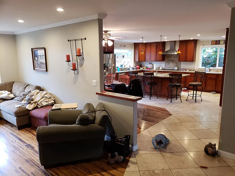 849 Melrose Ct — Photo 5