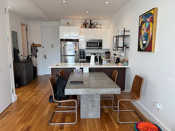 3rd image of 200 N 11th St APT 5A