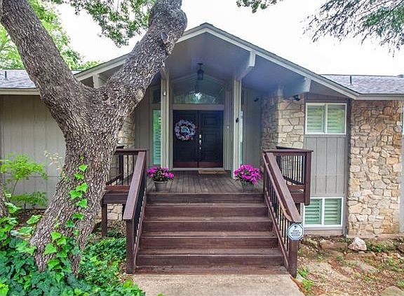 3rd image of 4800 Canyonwood Dr