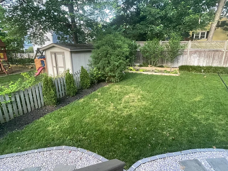 8421 Crown Pl — Photo 47