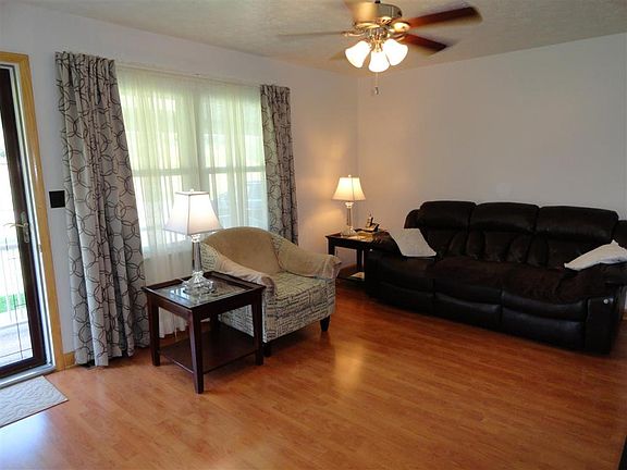 3rd image of 335 Township Road 1285