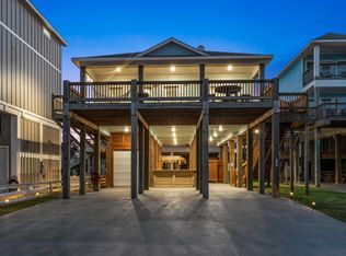 941 S Gtwy, Pt Bolivar, TX 77650