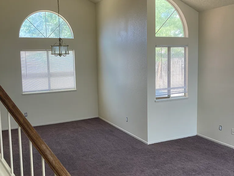 1709 E Norberry St — Photo 6