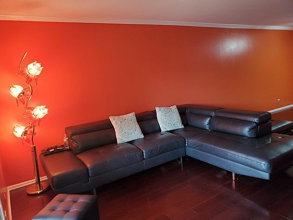 3rd image of 920 Beau Dr Unit 305