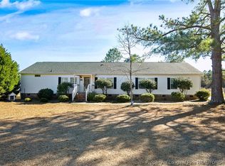 383 Everitt Rd, Parkton, NC 28371