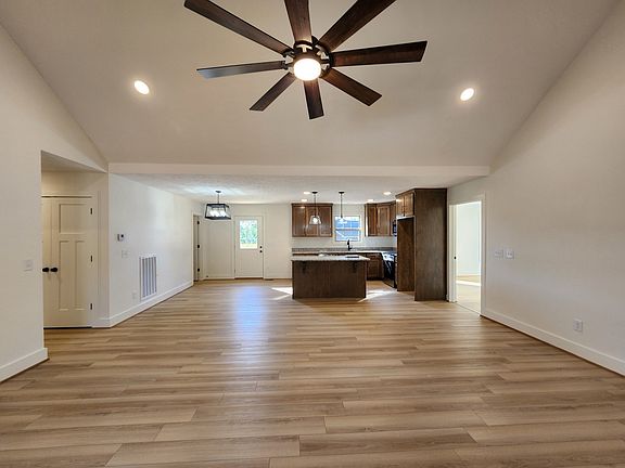 5th image of 125 Acorn Ln Lot 38
