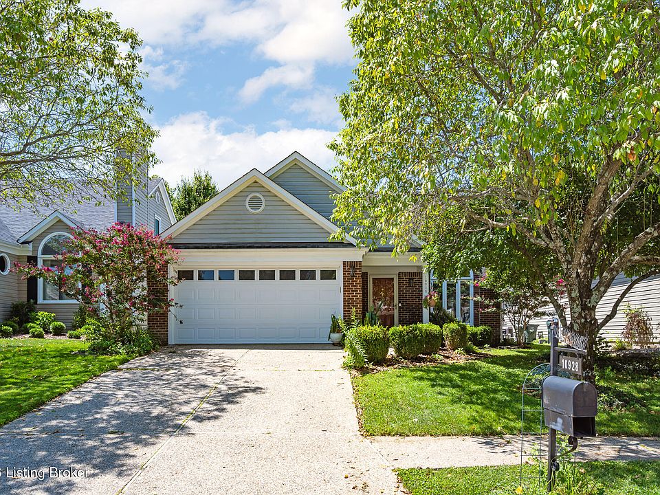 1st image of 10928 Fairway Pointe Dr