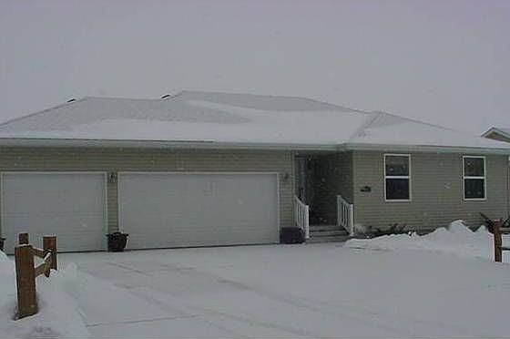 1st image of 4047 Lillie Dr