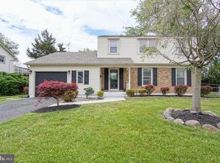 832 Wyngate Rd, Somerdale, NJ 08083