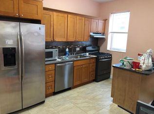 2358 28th St #2, Astoria, NY 11105