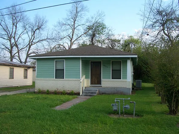 6223 Linton Ln, Texas City, TX 77591