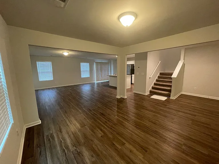 2237 Trakand Dr — Photo 5