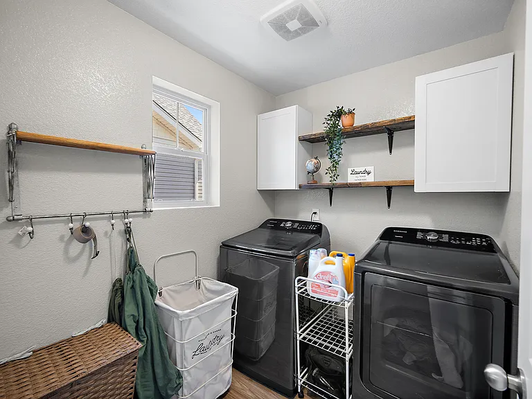 7243 Sedgerock Ln — Photo 31