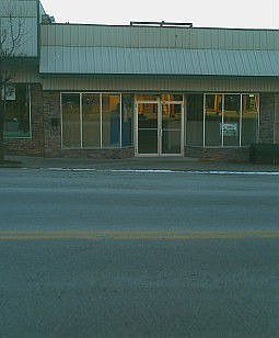 2nd image of 206 E Booneslick Rd