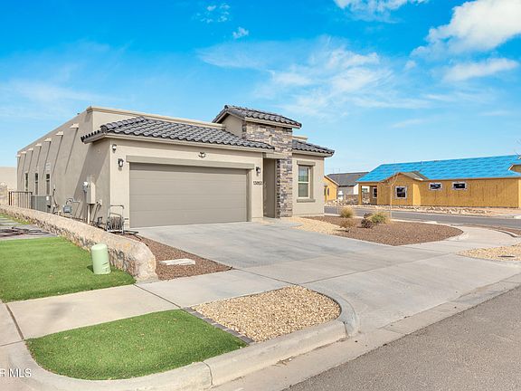 2nd image of 13853 Paseo Perlas Dr