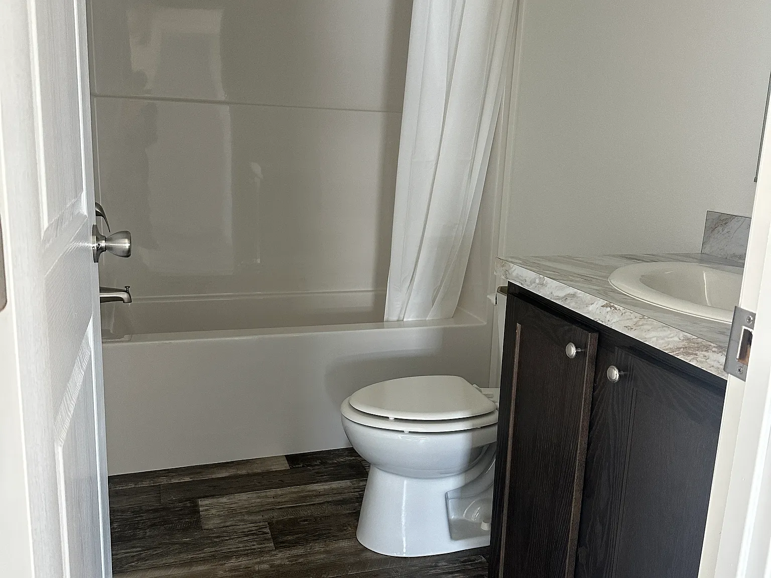 3 bed, 1268 sqft, $1,750 — Photo 4