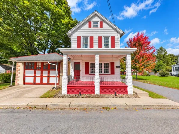 50 Lentz Ave, Lehighton, PA 18235