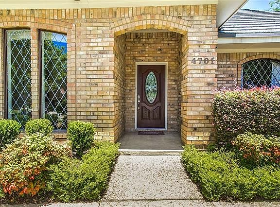 4th image of 4701 El Salvador Ct