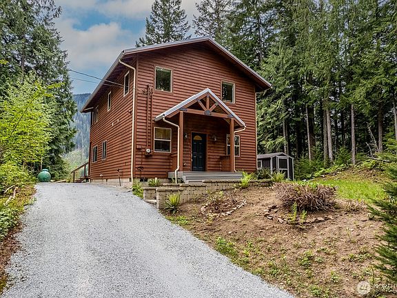 3rd image of 33006 Deer Park Lane