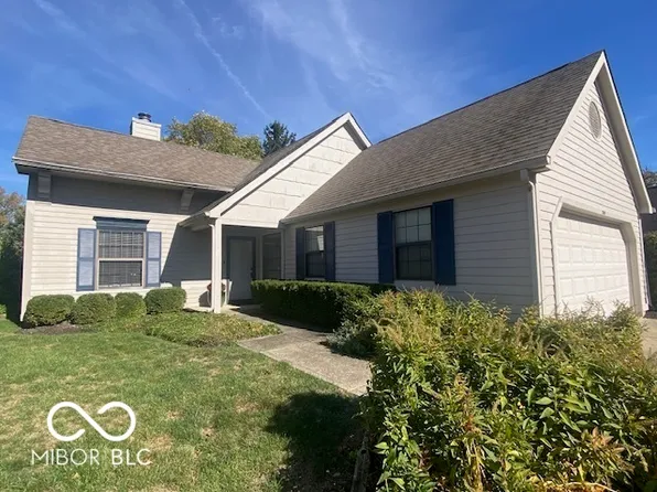 7830 Copperfield Dr, Indianapolis, IN 46256