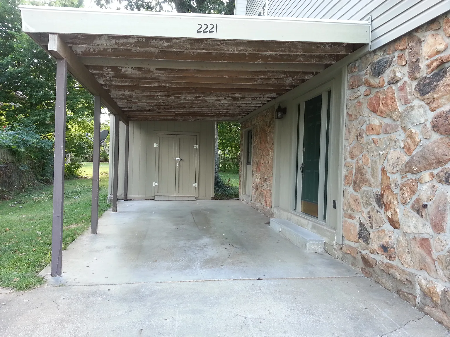 2 bed, 1200 sqft, $1,100 — Photo 4