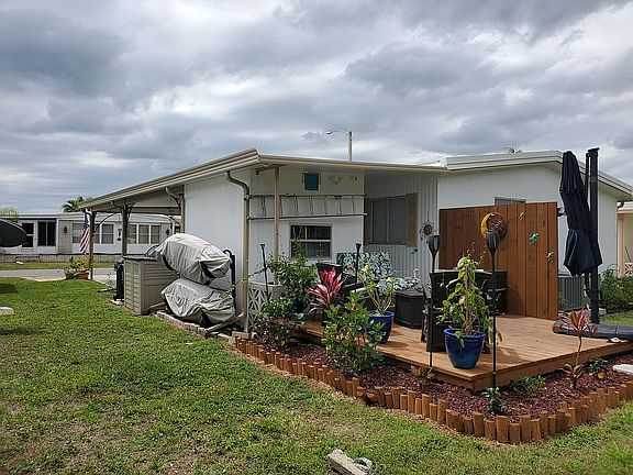 10x10ft weather treated deck