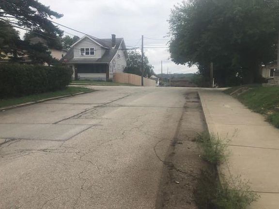 4th image of 110 Brady Ave