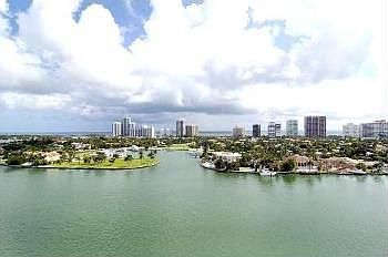 4th image of 10261 E Bay Harbor Dr #1201