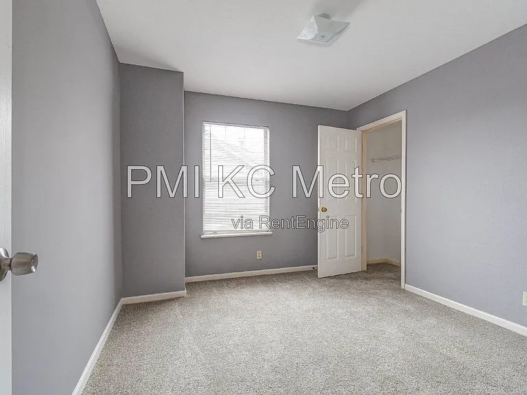 15811 E 20th St S — Photo 24