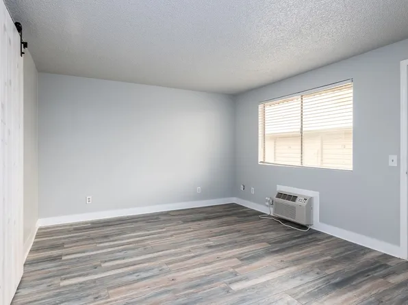 Victory Manor, 1525 N 16th Ave, Pasco, WA 99301