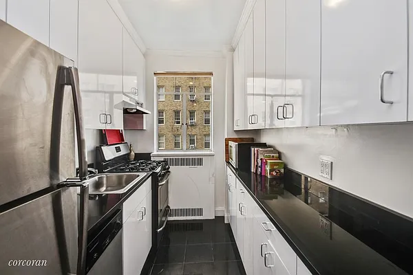 Rented by Corcoran | media 15