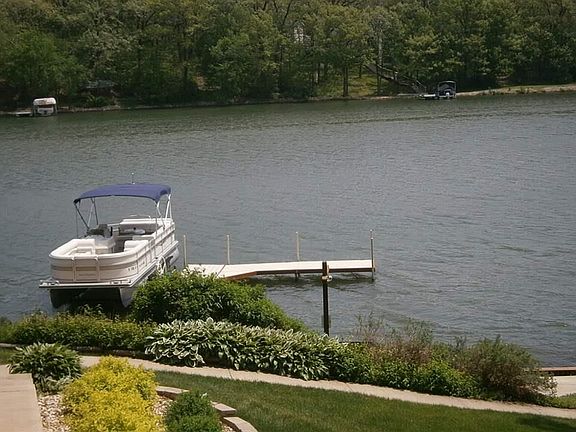 4th image of 12-113 Briarwood Dr