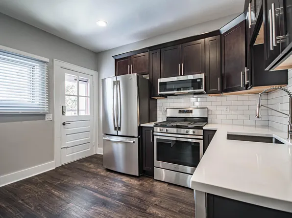 1014 E Pearson St, Milwaukee, WI 53202