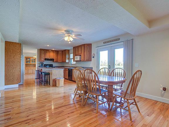 5th image of 5744 Curnie Dr
