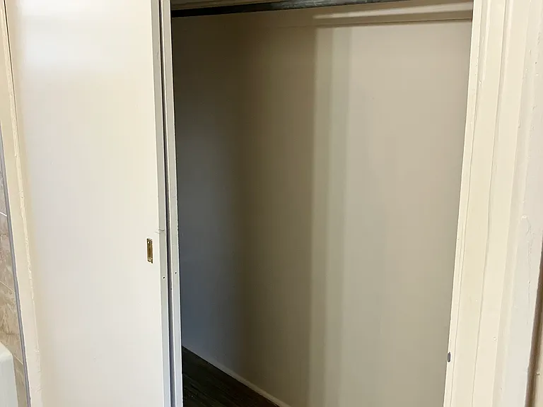 1903 Gold Ave SE #1 — Photo 16
