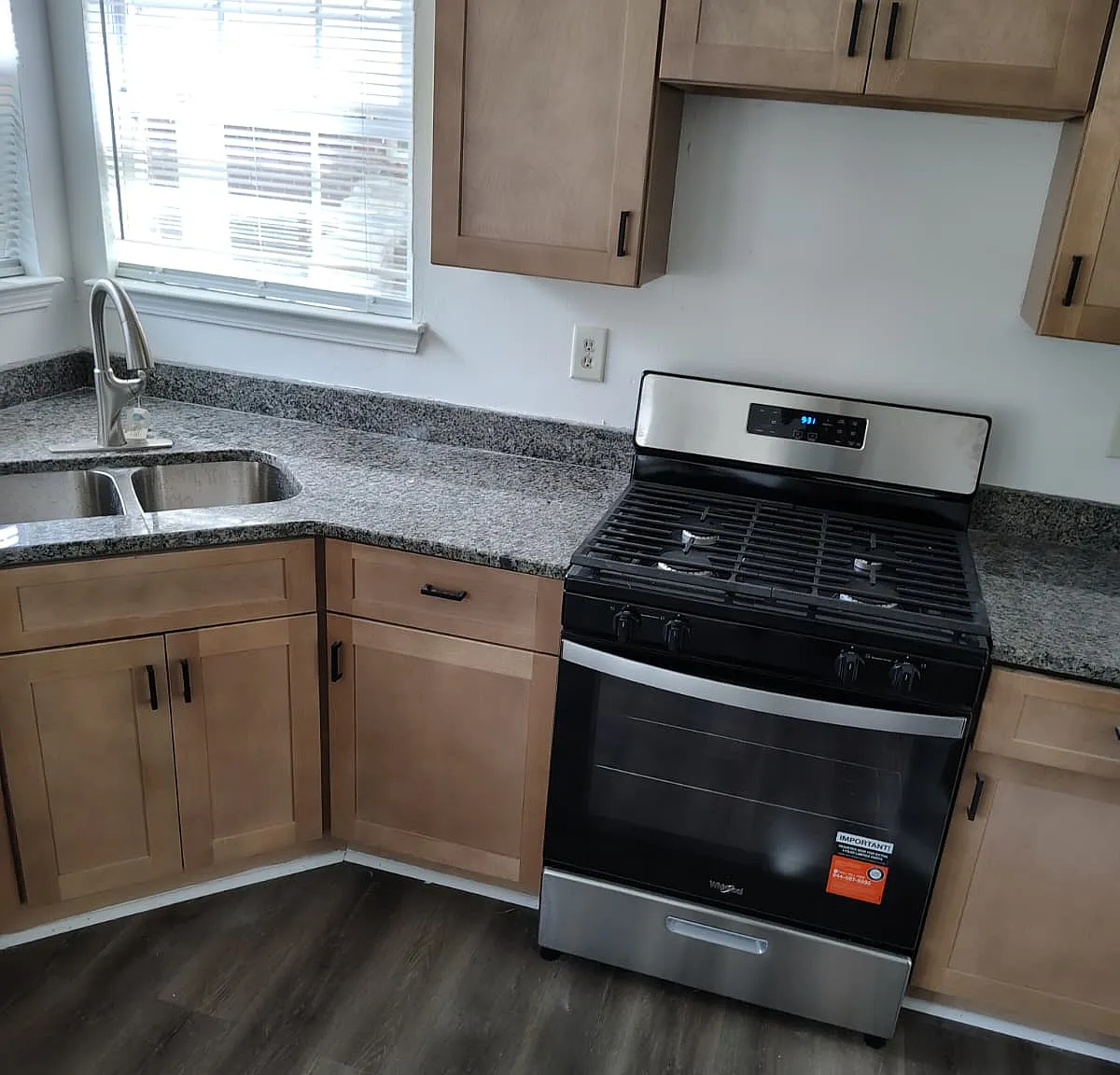 4 bed, 2192 sqft, $2,000 — Photo 2