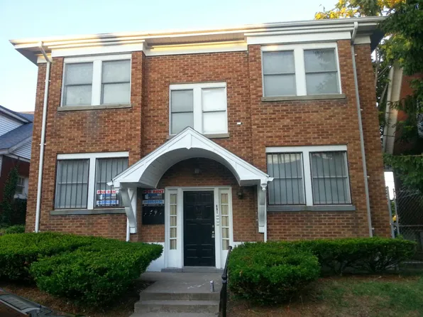 691 Madelon Ct, Louisville, KY 40211