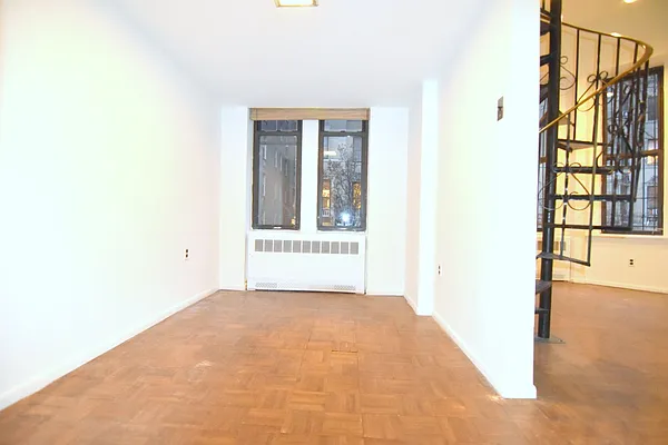 Rented by Manhattan Spaces | media 9